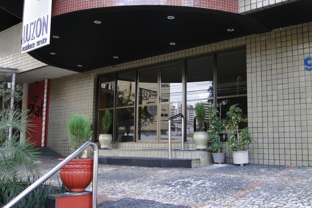 פורטאלזה Luzon Residence Apartments מראה חיצוני תמונה