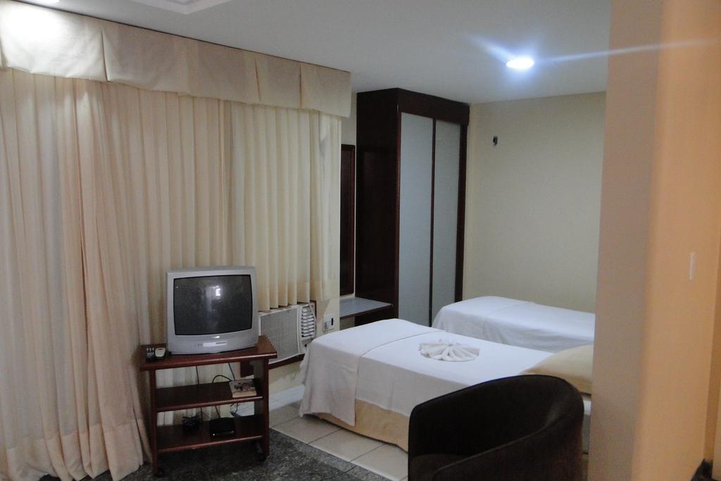 פורטאלזה Luzon Residence Apartments מראה חיצוני תמונה